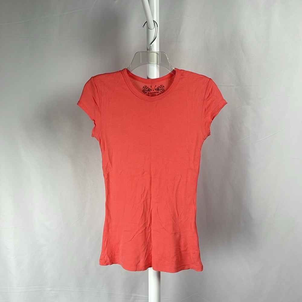 4 Pack Lightweight Layering Stretch Tees Red Yellow Pink Green T-Shirt Juniors S - Picture 4 of 12